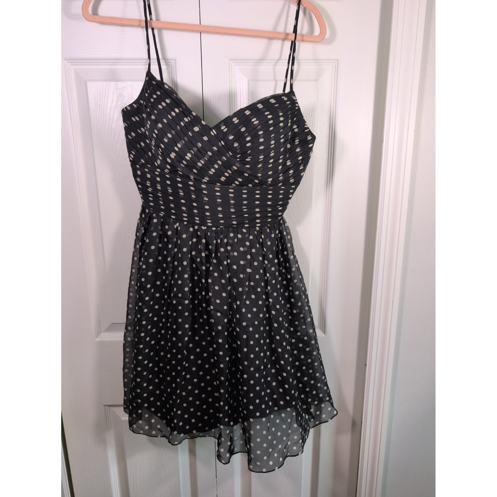 Ivy & Aster 8 Short Black And White 100% Silk Dress